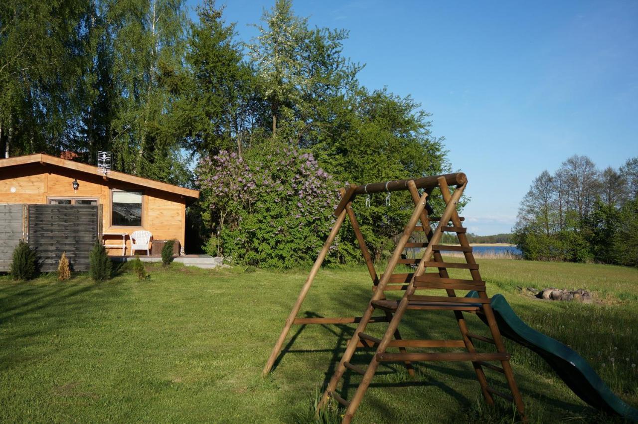 Domki Nad Jeziorem "Polwysep Suryty" Exterior foto